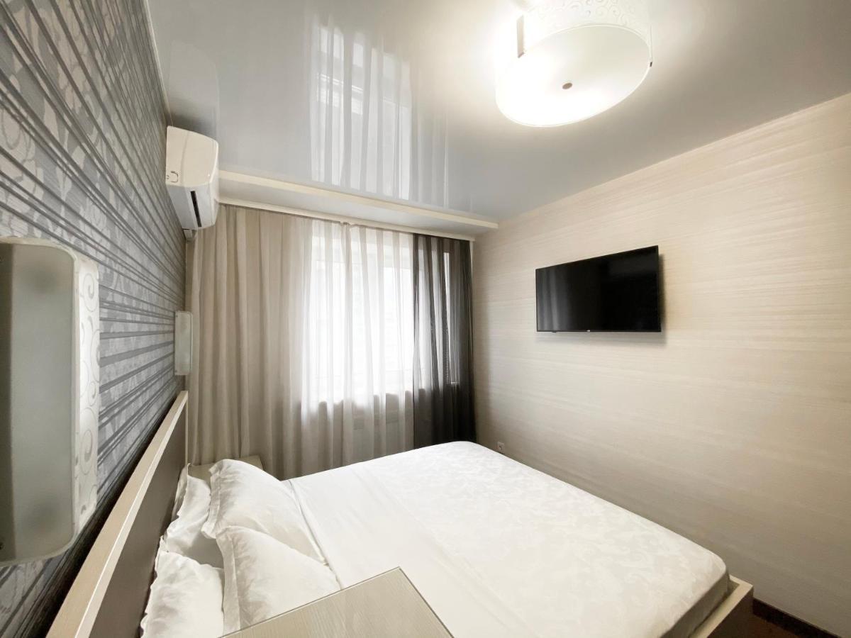 Luxury 2-Bedroom River View Dnyipropetrovszk Kültér fotó