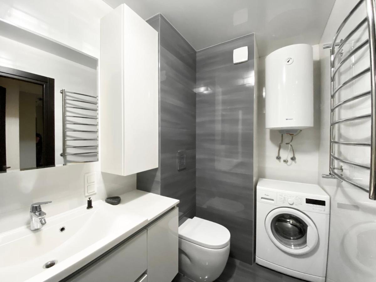 Luxury 2-Bedroom River View Dnyipropetrovszk Kültér fotó
